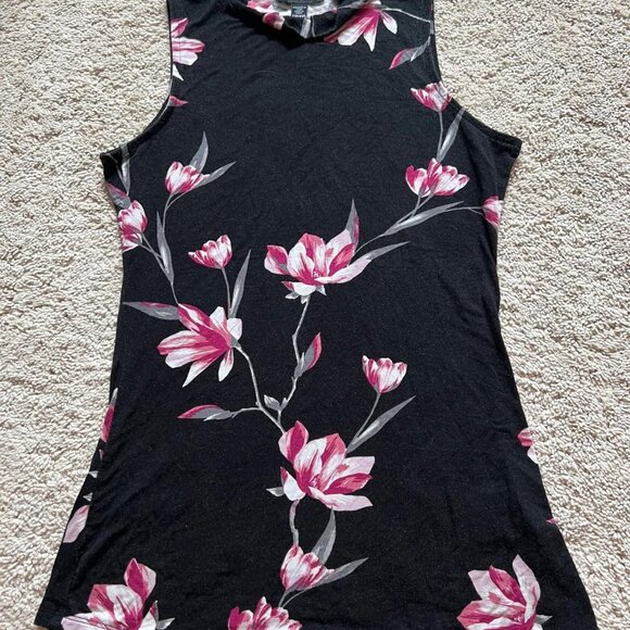 Le Chateau Floral Mock Neck Tank - Picture 1 of 3